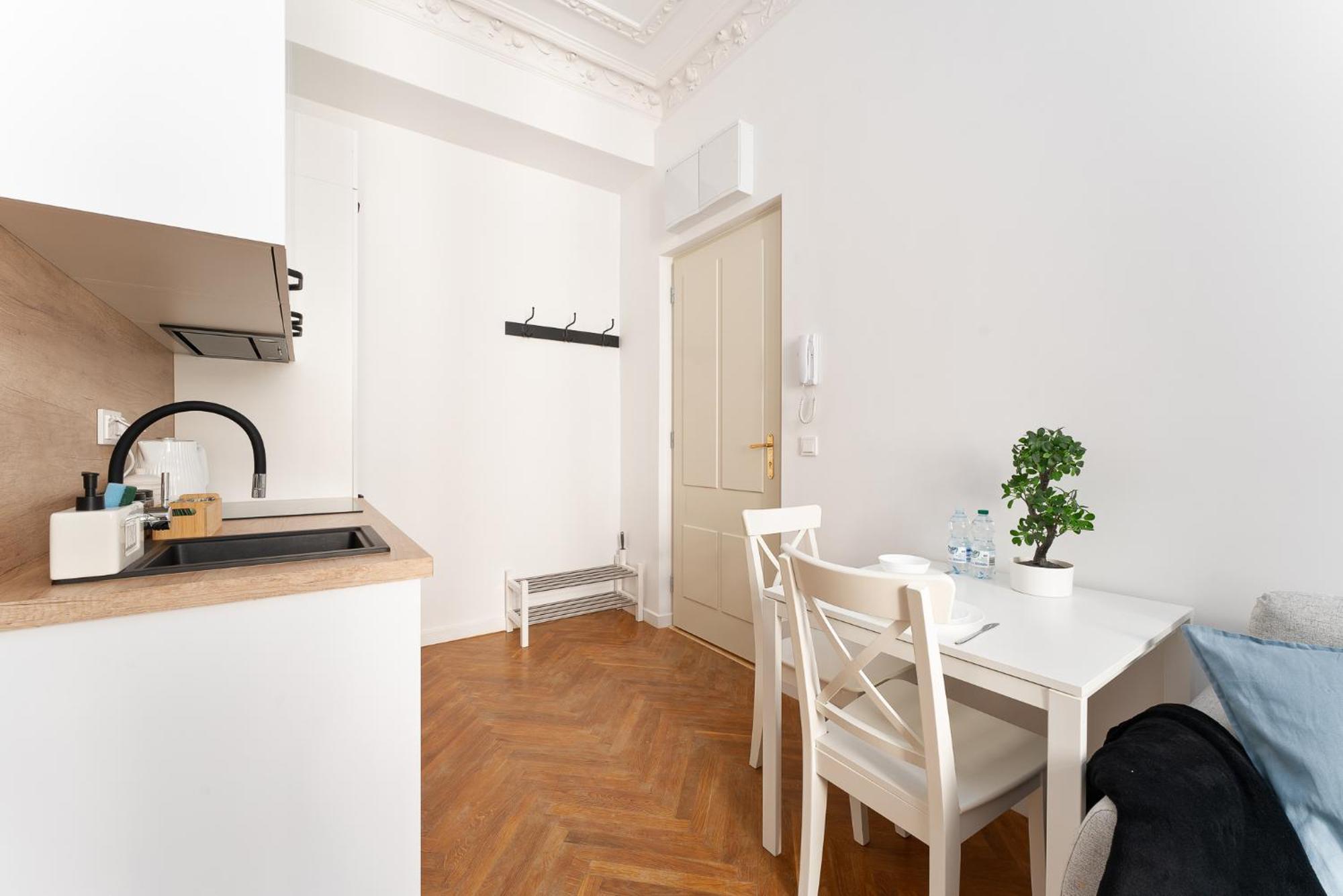 Luxury Design - Poznanska Center Warsaw