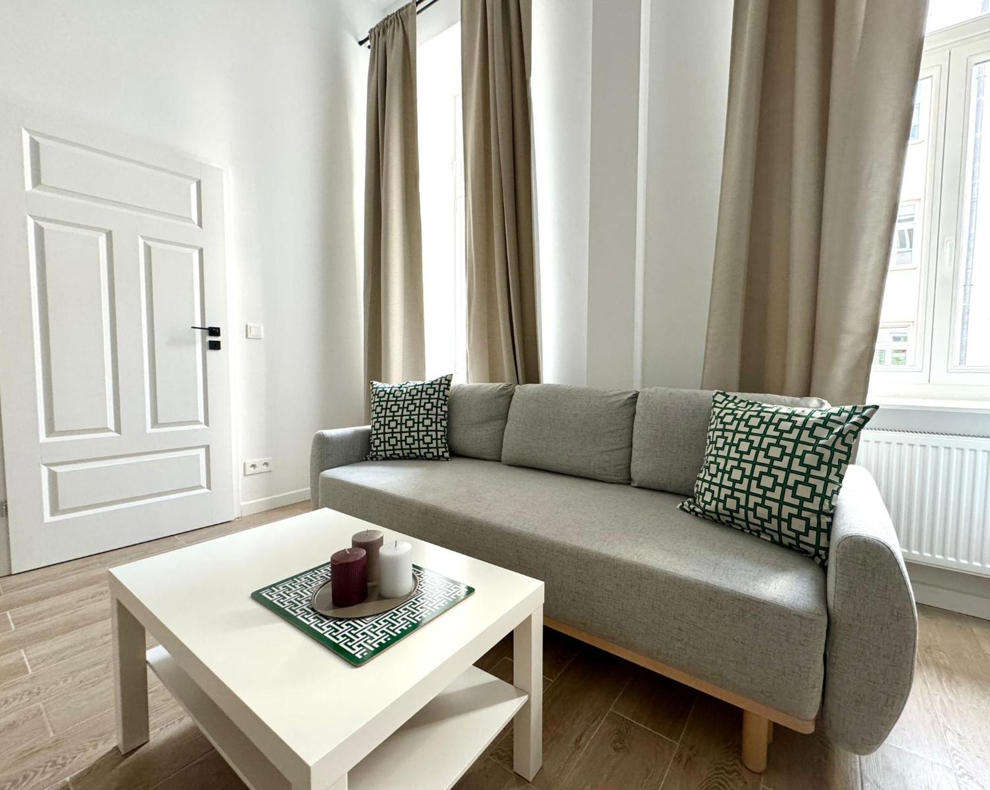 Luxury Design - Poznanska Center Apartment Warsaw