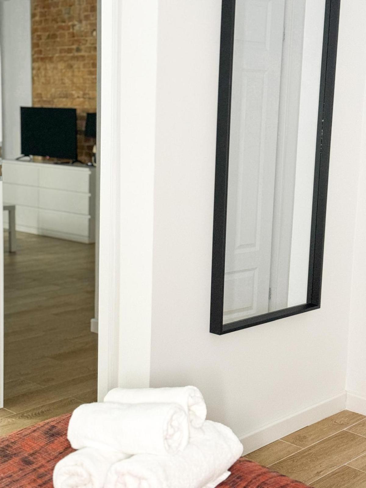 Luxury Design - Poznanska Center Apartment Warsaw